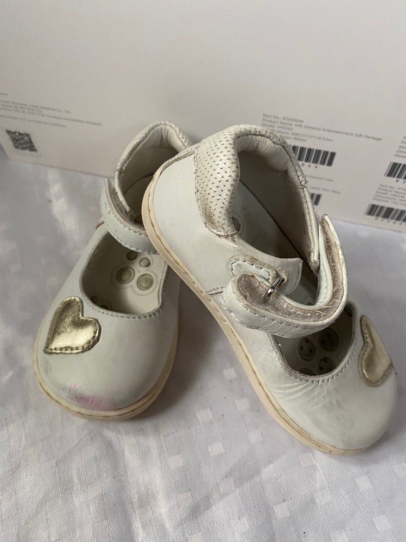 Chicco Baby Shoes 12 18 mos Babies Kids Babies Kids Fashion