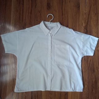 Cottonink kemeja putih cotton