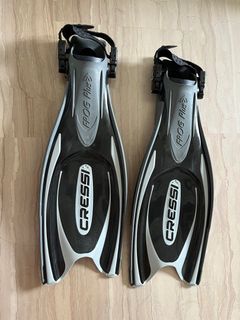 Cressi SpaceFrog Adjustable Scuba Dive Fins Size XL Blue