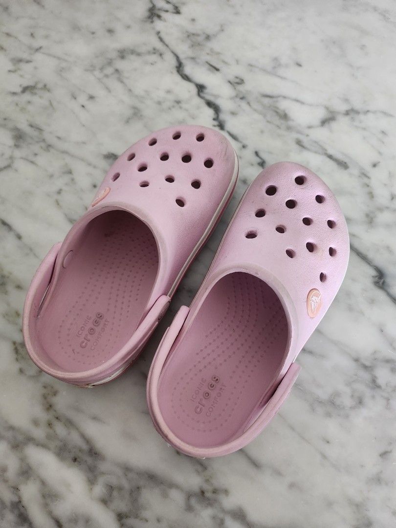 Crocs kids top size 10