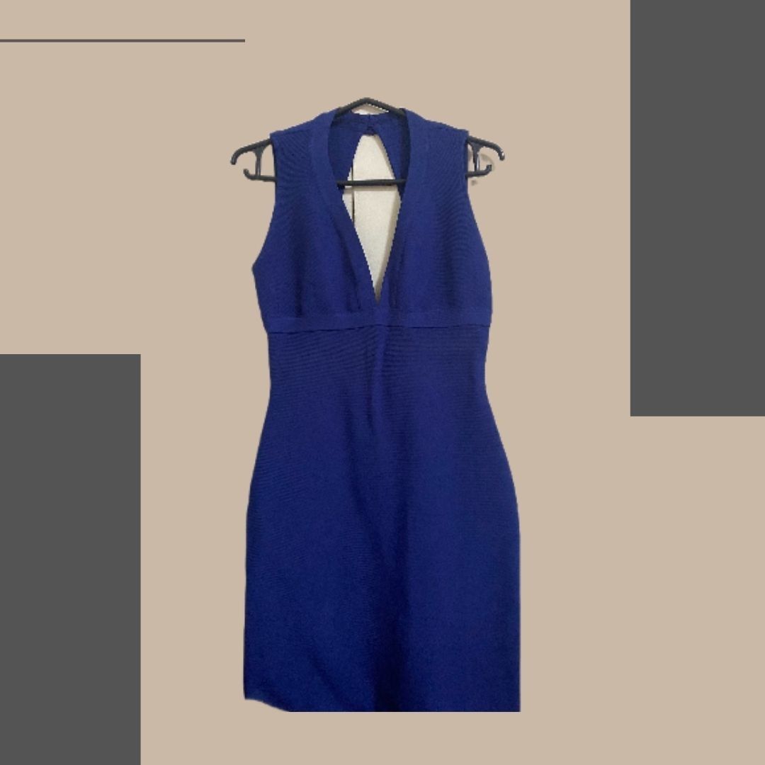 Dark Blue Backless Bodycon Dress (Category: Dresses) located in Las Pinas. Submitted by pgtp25 (Listing ID 1240629113, Image 1). Description: Size: small-medium (fabric is a bit stretchy) 🌸 Price is negotiable ✨ RFS: Decluttering ✨ MOP: Gcash / Bank Transfer.