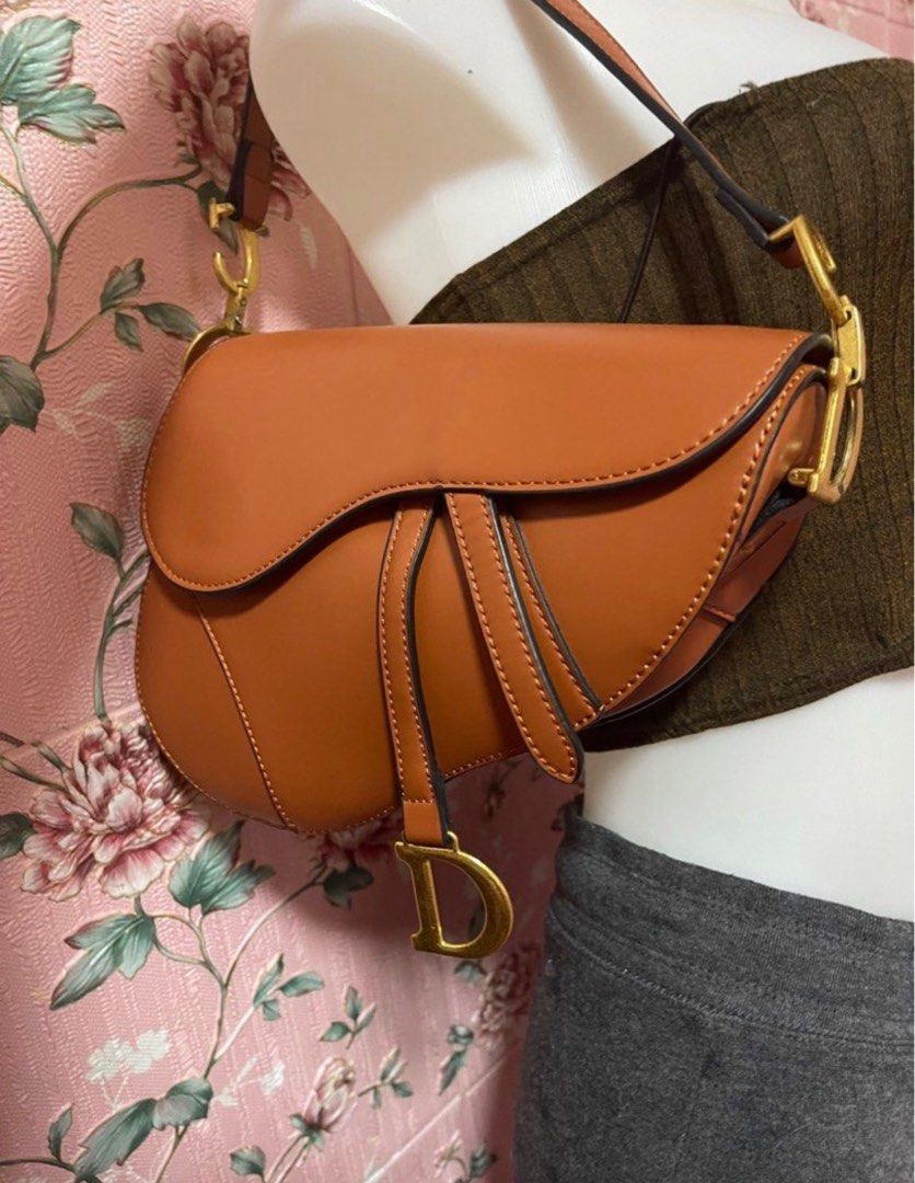 Dior saddle bag tan online
