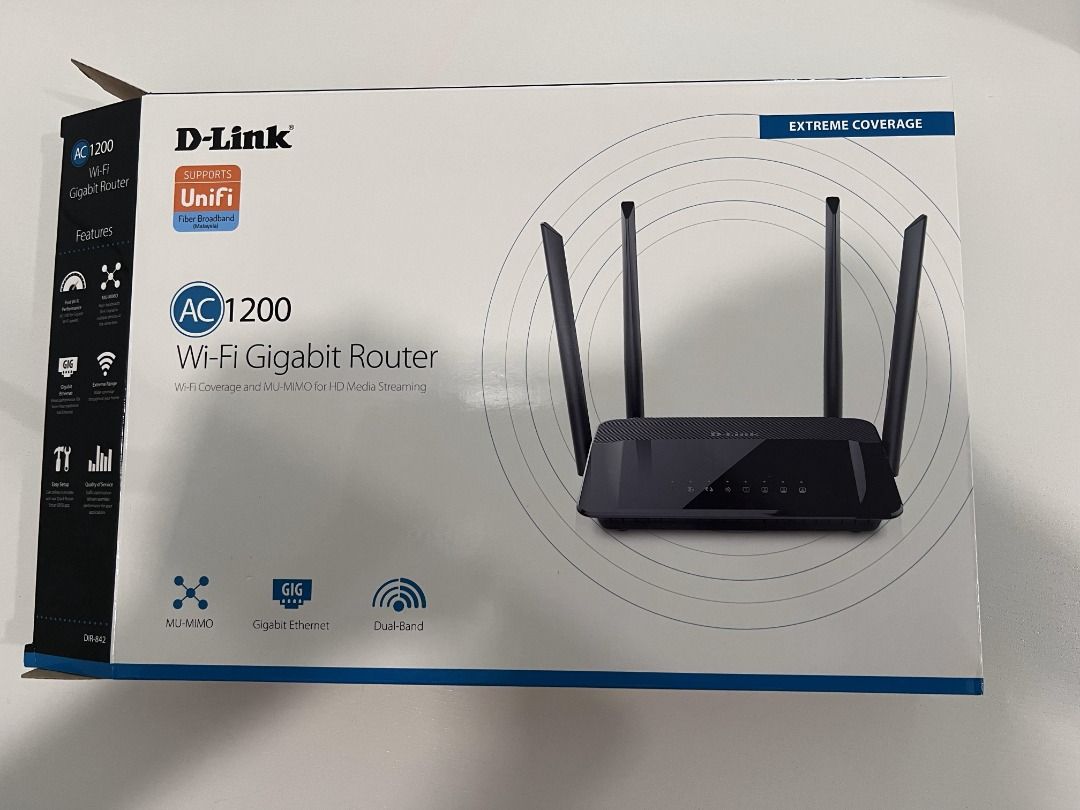 Dlink AC1200 Wifi Gigabit Router, Computers & Tech, Parts & Accessories