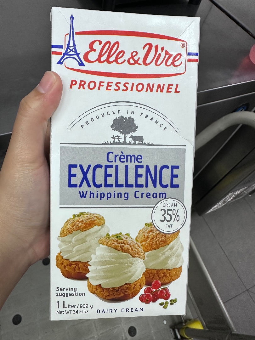 Elle & vire excellence whipping cream (35 fat) 1 litre Whipping cream Pastry cream, Food