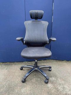 Executive Chair
28”L x 22”W x 19”SH

Adjustable seat height
Semi recline
In good condition
