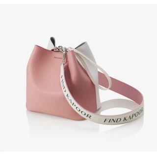 (Category: ) located in . Submitted by swagclothes (Listing ID 1240677816, Image 1). Description: .