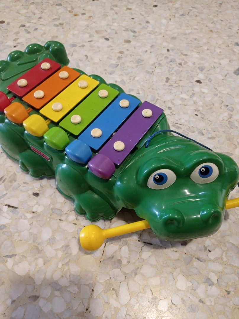 Fisher price crocodile outlet xylophone