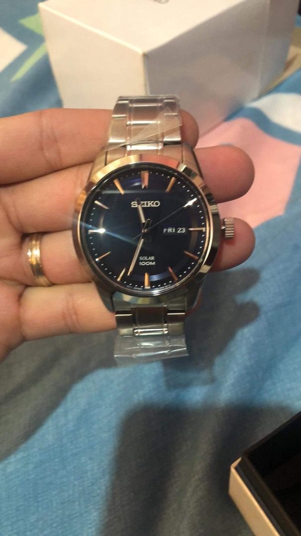 Seiko solar sne361p1 shop