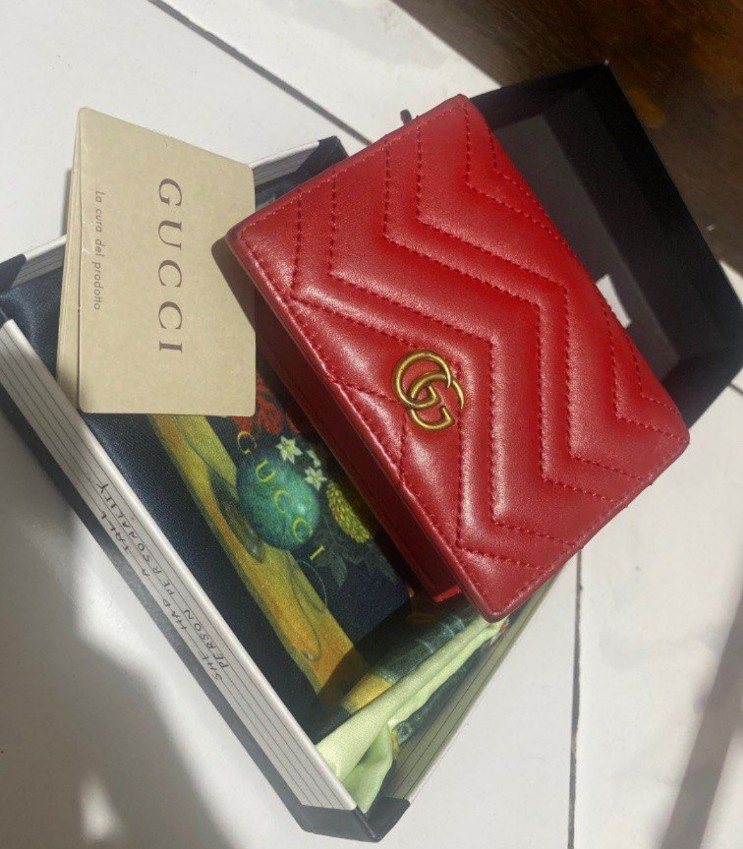 Meli melo, Barang Mewah, Tas & Dompet di Carousell