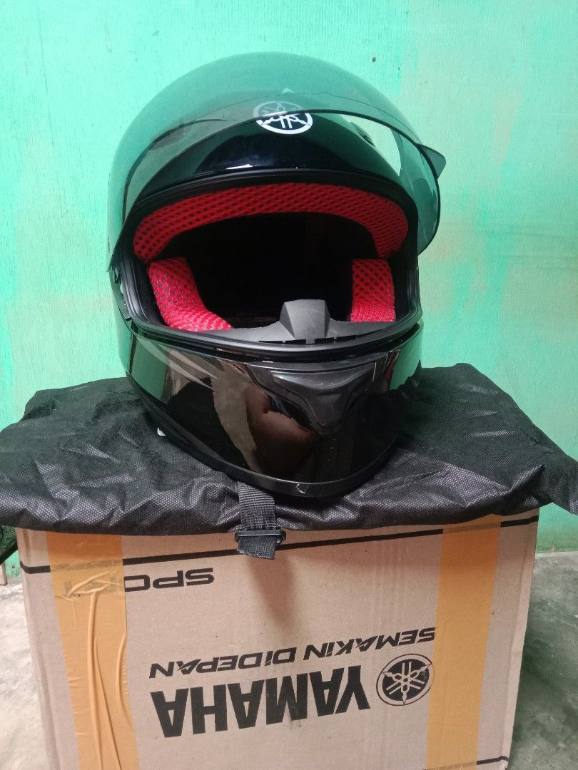 Helm full face yamaha r15 online