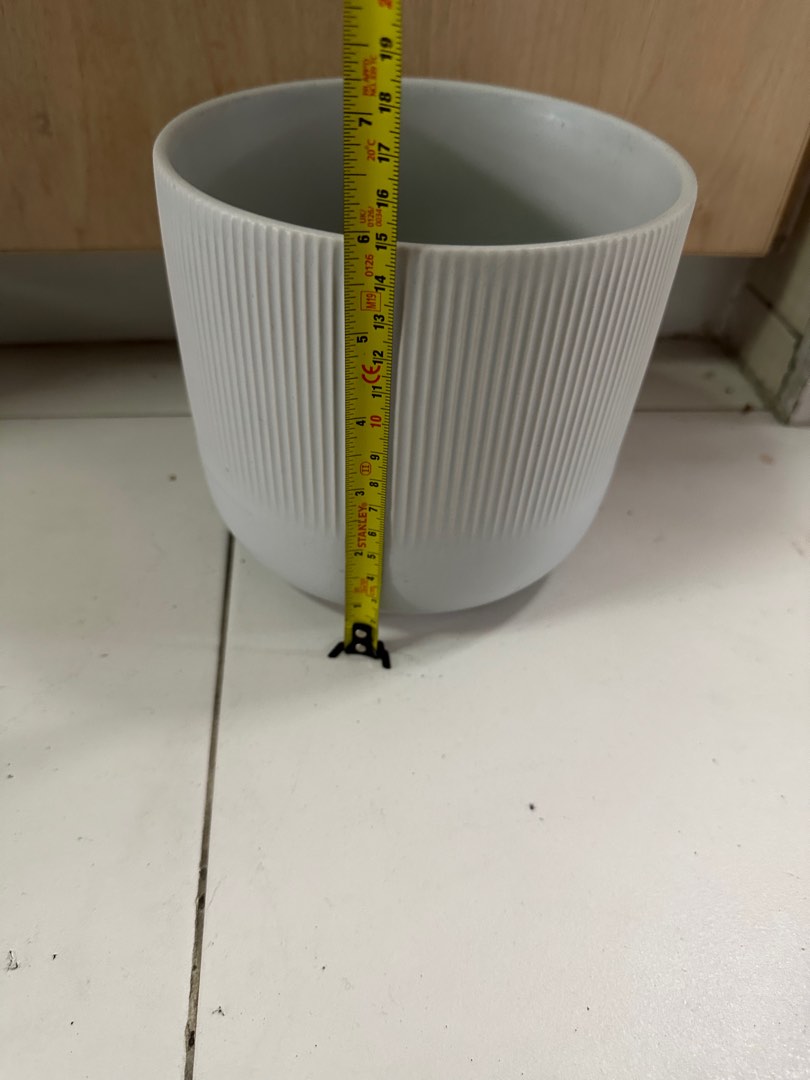 Ikea pot (no hole), Furniture & Home Living, Gardening, Pots & Planters