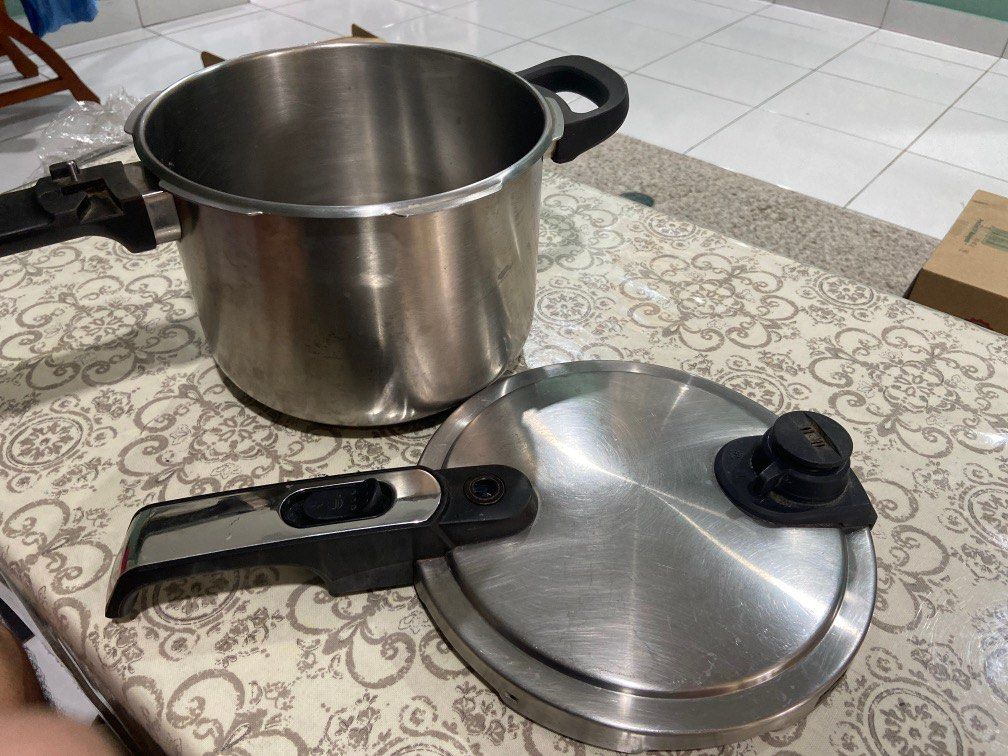 IKEA PRESSURE COOKER, Furniture & Home Living, Kitchenware & Tableware