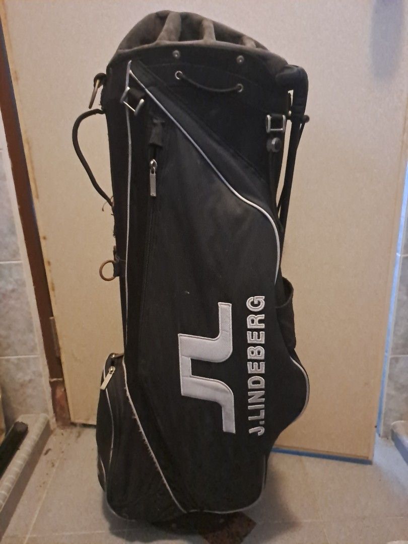 J Lindeberg Golf Bag, Sports Equipment, Sports & Games, Golf on Carousell
