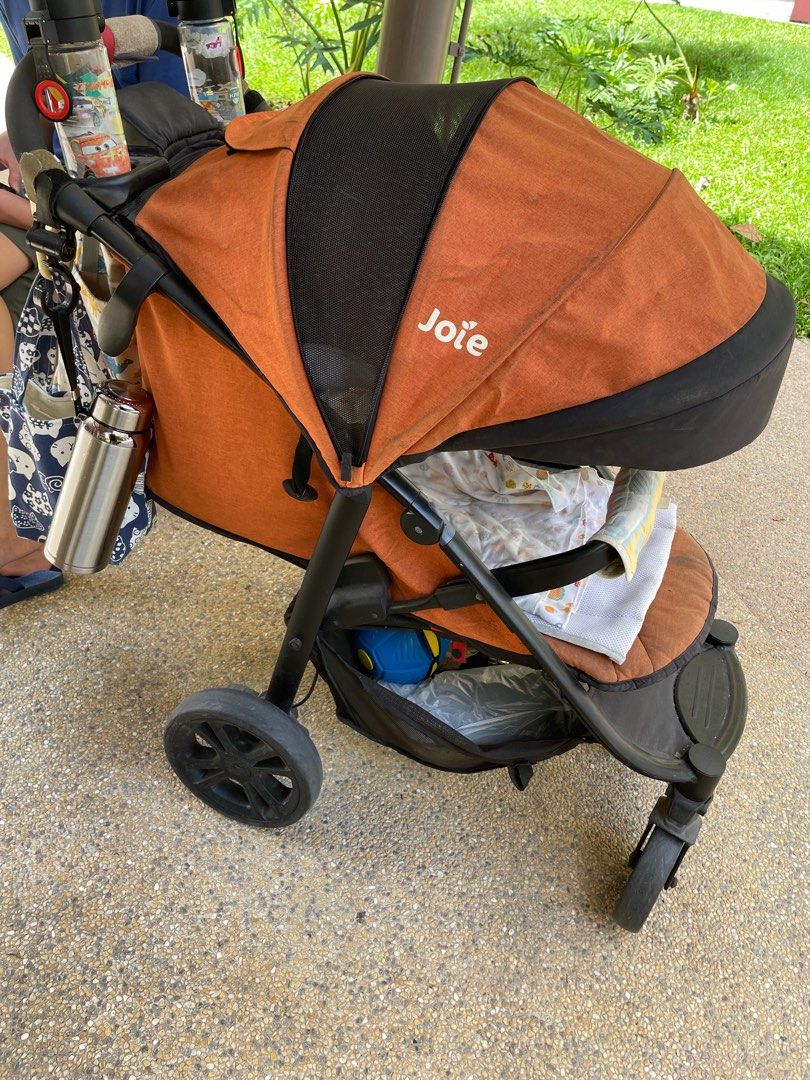 Joie litetrax 4 top brick red