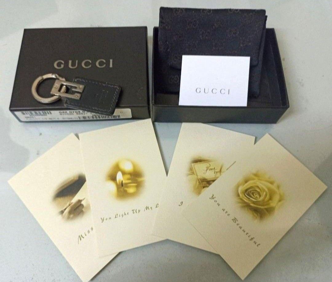 gucci key ring container