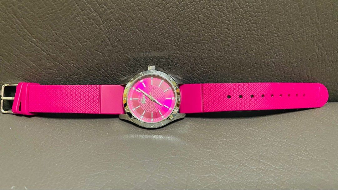 Lacoste best sale pink watch