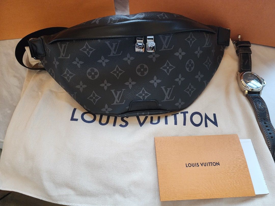 LOUIS VUITTON Discovery・Bumbag Size PM Noir M46035 Monogram