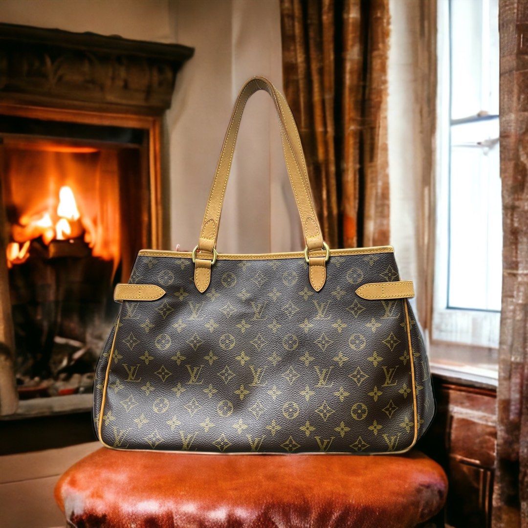 Louis Vuitton Daily Pouch, Luxury, Bags & Wallets on Carousell