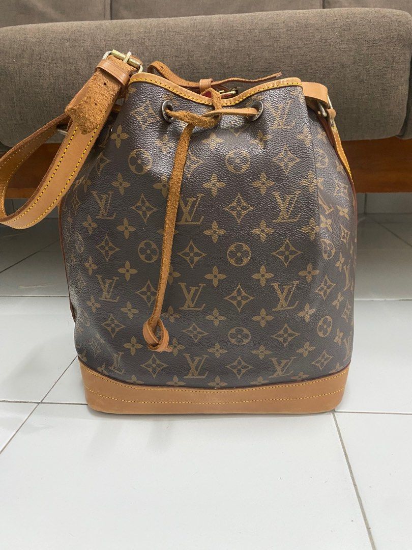 Accessory Generation Lifestyle Matters Vintage Louis Vuitton Drawstring  Bucket Bag