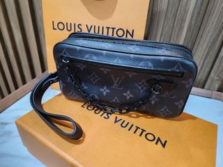 Louis+Vuitton+Pochette+Volga+Clutch+Black+Taurillon+Leather+Monogram for  sale online