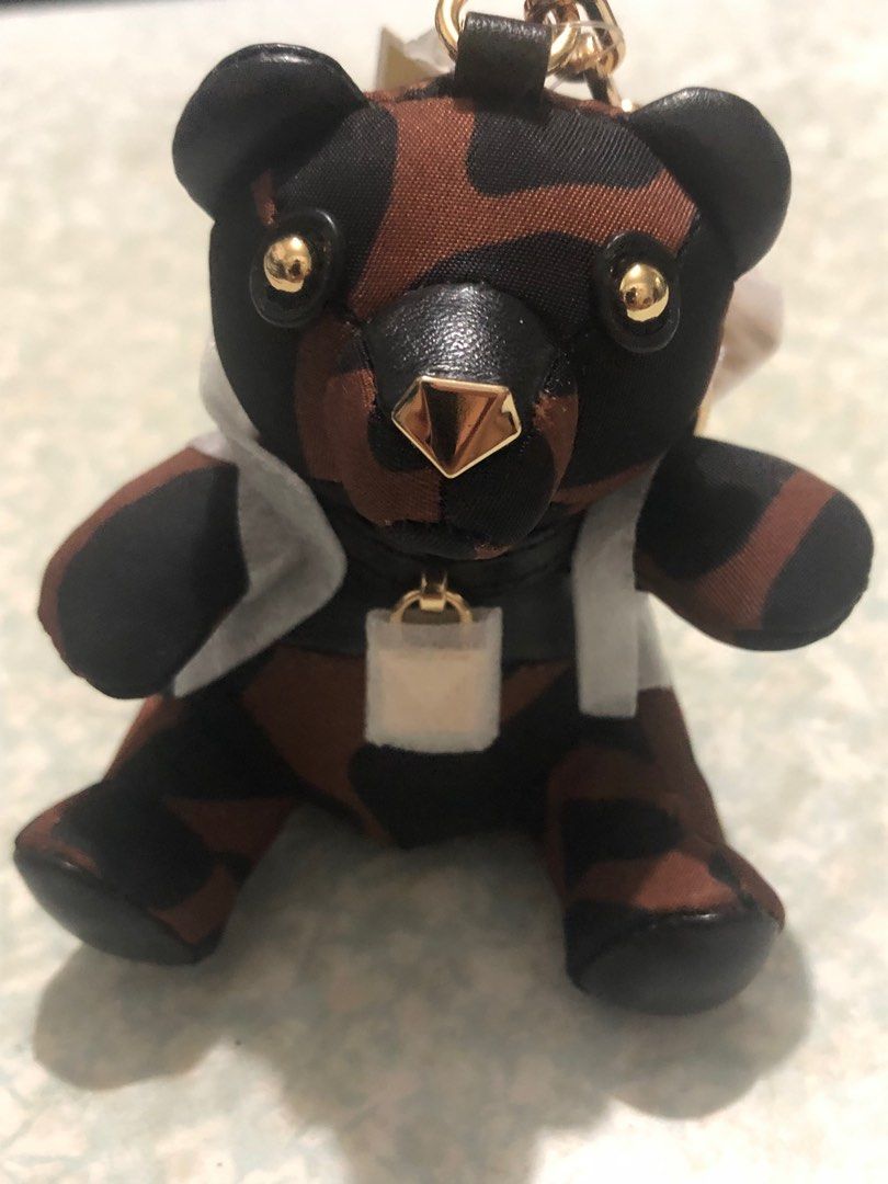 Michael kors bear keychain hot sale
