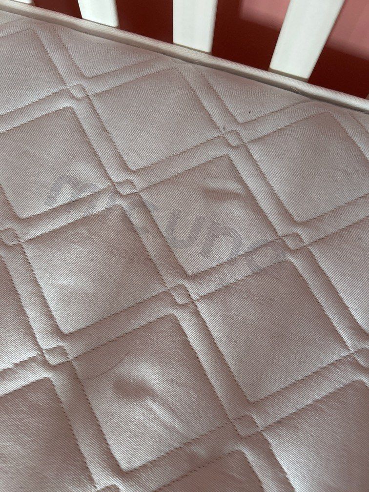 Micuna baby cot, mattress, blanket, and pillow set, Babies & Kids, Baby