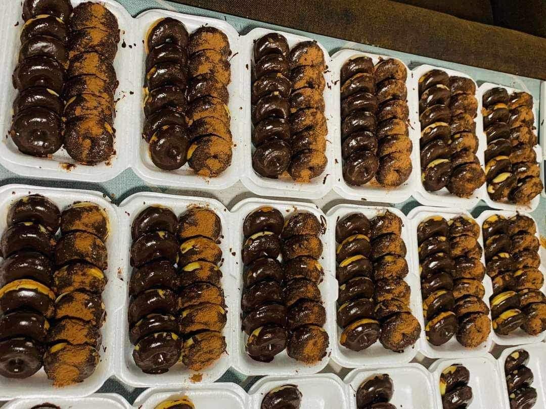 MINI DONUTS 12PCS (Category: Homemade Bakes) located in Imus. Submitted by foodhaveit24 (Listing ID 1240740479, Image 2). Description: ❤️ MINI DONUTS ❤️ MILO CHOCO ASSORTED 🔥12pcs per styro WEDNESDAY ARRIVAL ‼️ CUT OFF TUESDAY 8:00AM.