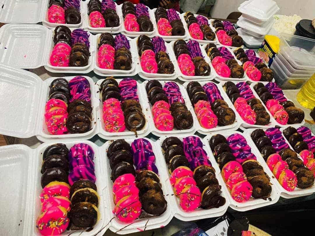 MINI DONUTS 12PCS (Category: Homemade Bakes) located in Imus. Submitted by foodhaveit24 (Listing ID 1240740479, Image 1). Description: ❤️ MINI DONUTS ❤️ MILO CHOCO ASSORTED 🔥12pcs per styro WEDNESDAY ARRIVAL ‼️ CUT OFF TUESDAY 8:00AM.