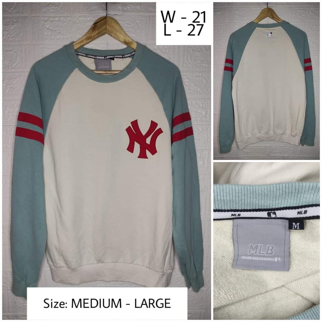 Nike NY Yankees jacket, Men's Fashion, Coats, Jackets and Outerwear on  Carousell