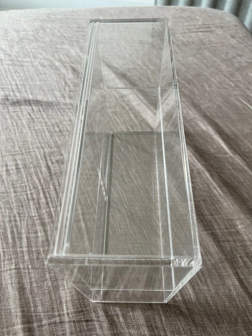 Muji Acrylic Display case with sliding doors (S), Women's Fashion