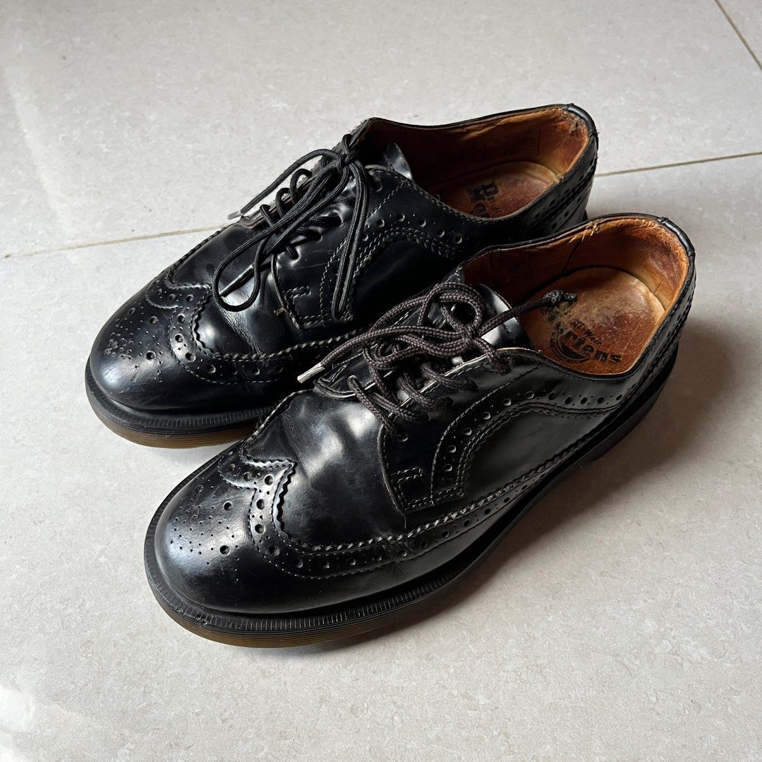 dr martens 3989