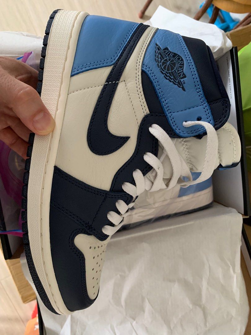 Nike air jordan 1 navy size 8