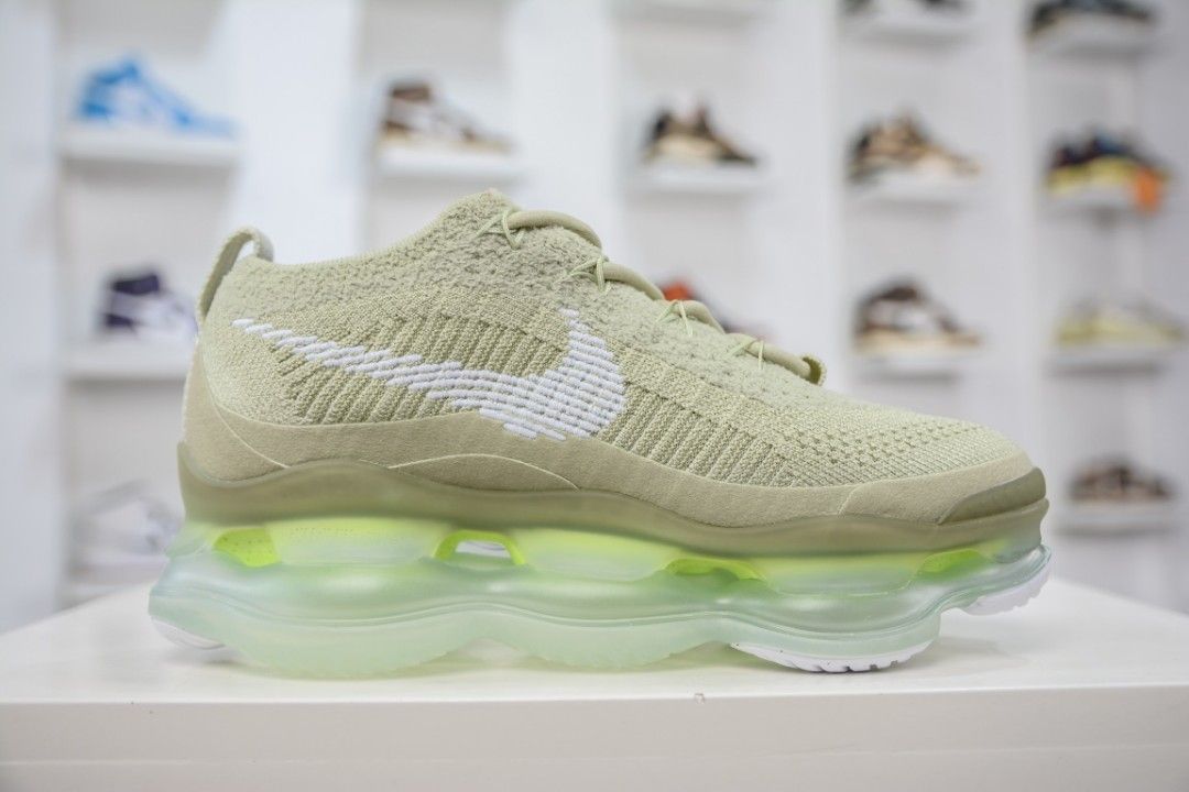 Flyknit sale on sale
