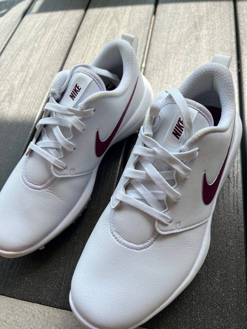 Maroon golf shoes store