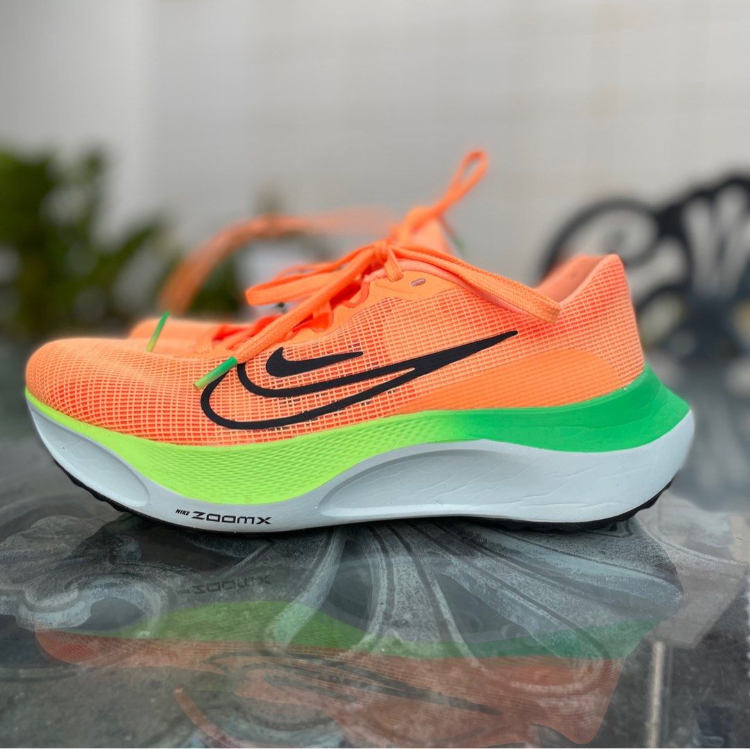 US7.5 Nike women zoom fly 5 Running Shoes Women s Fashion