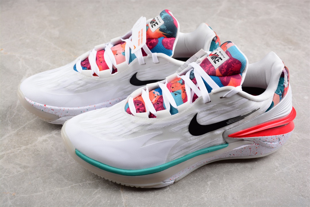 Lunar zoom 2025