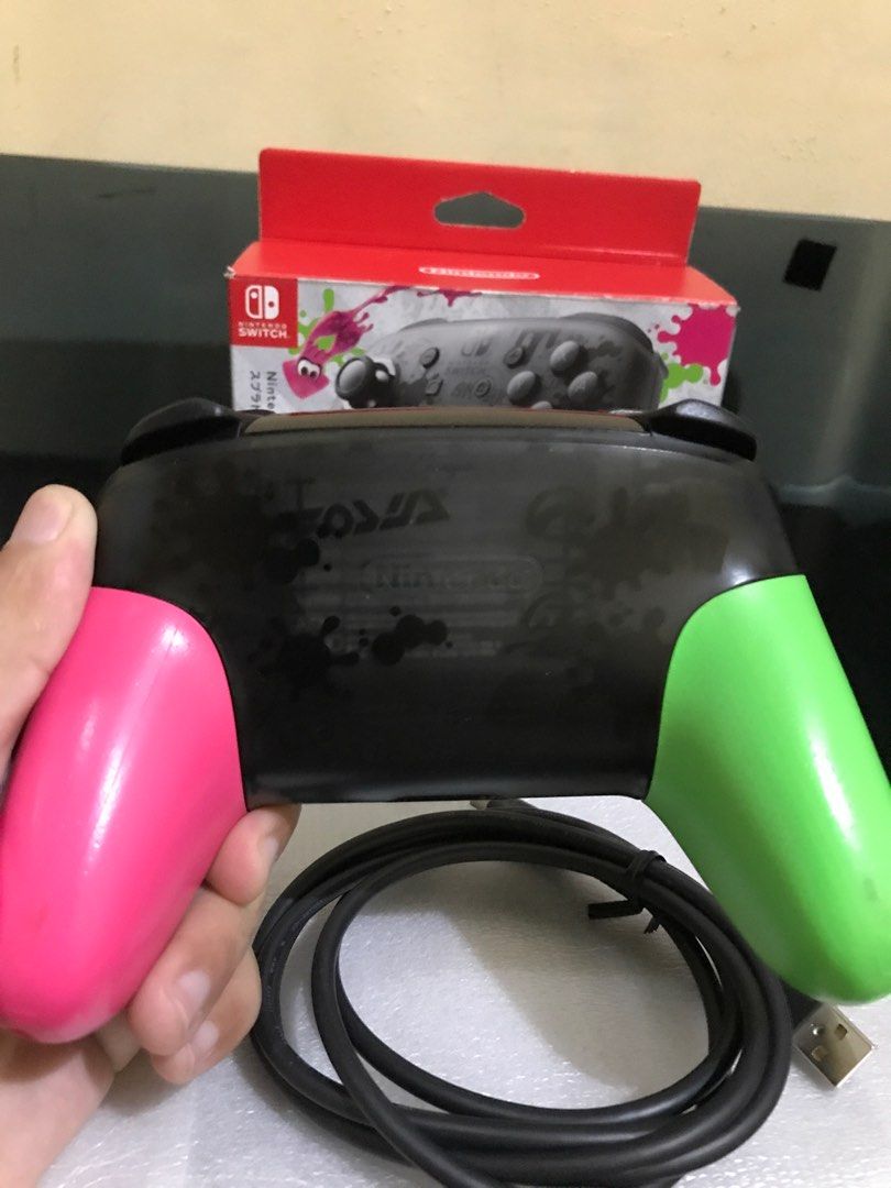 Nintendo switch Pro controller splatoon, Video Gaming, Gaming ...