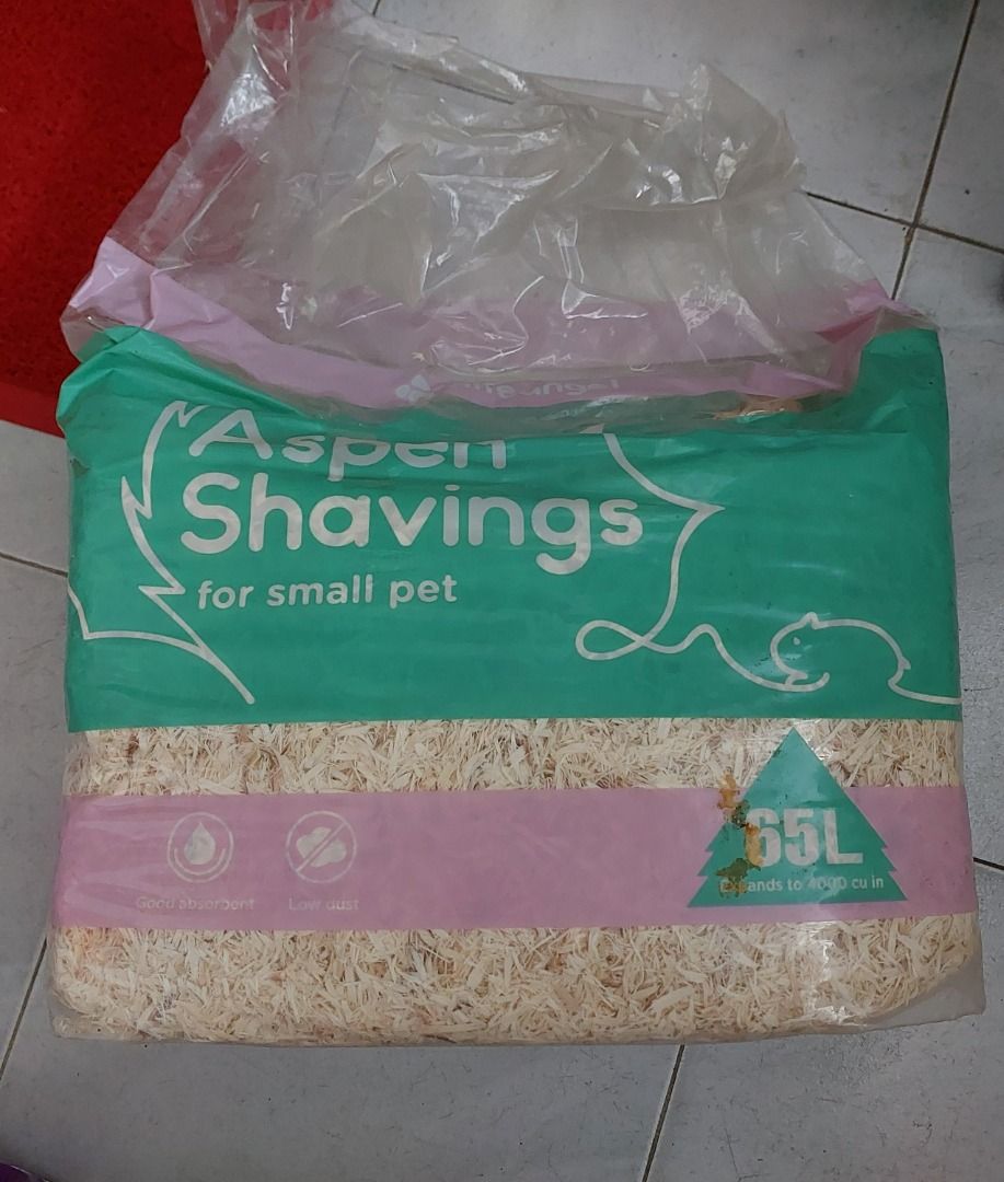 Niteangel Aspen Shavings 65L (used), Pet Supplies, Homes & Other Pet