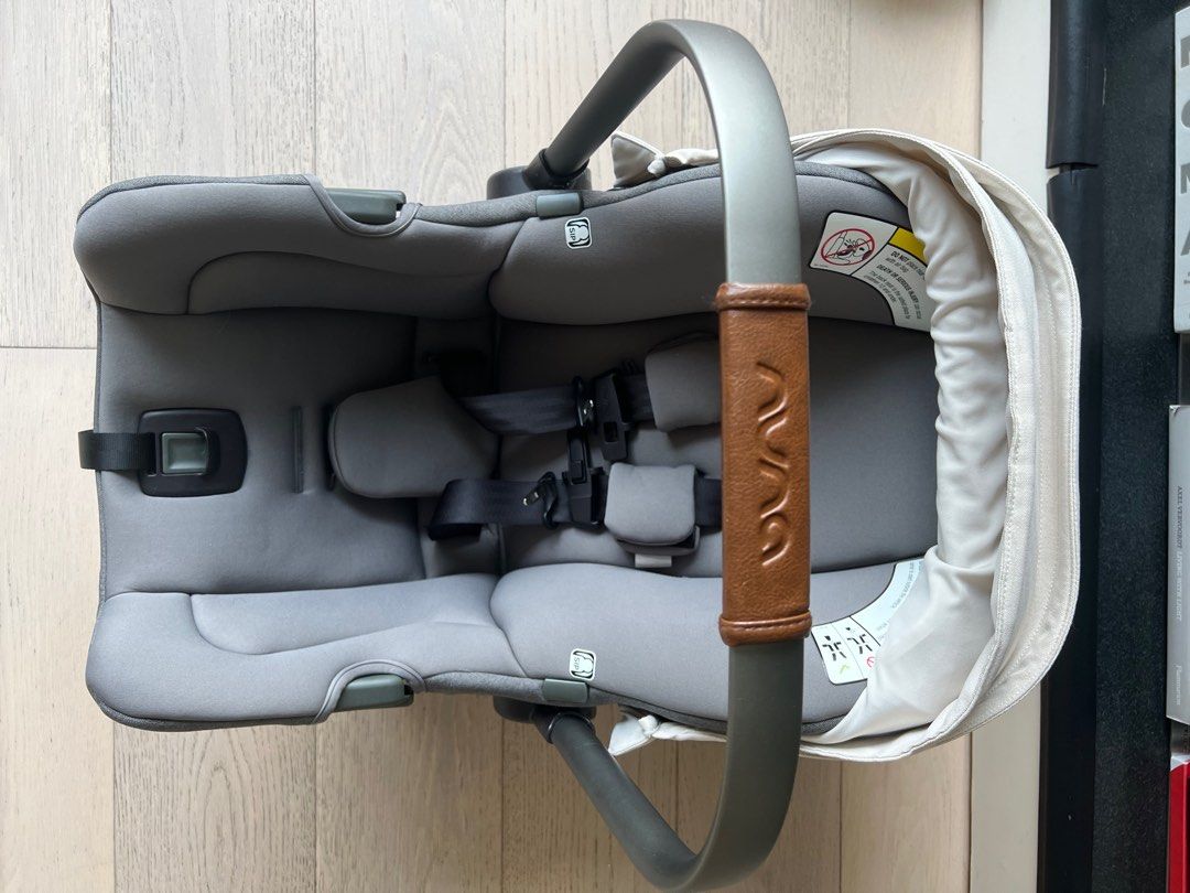 Nuna PIPA Flame Retardant Free Car Seat Base