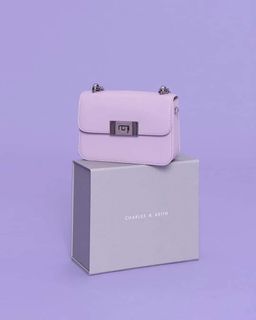ONHAND 🤩C&K Chain Sling Crossbody with Box