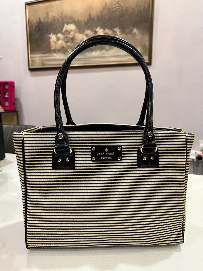 Kate spade black hotsell and white striped handbag