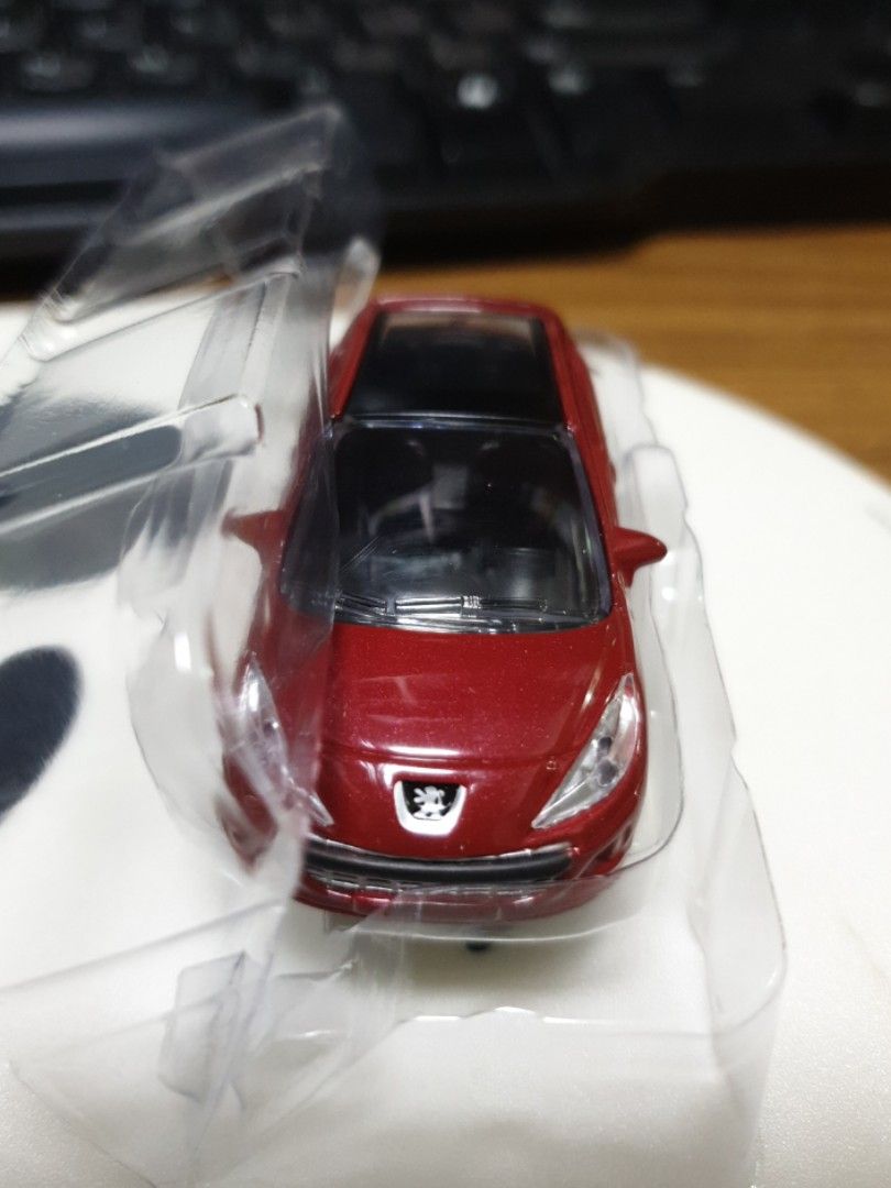 Peugeot 207 miniature clearance