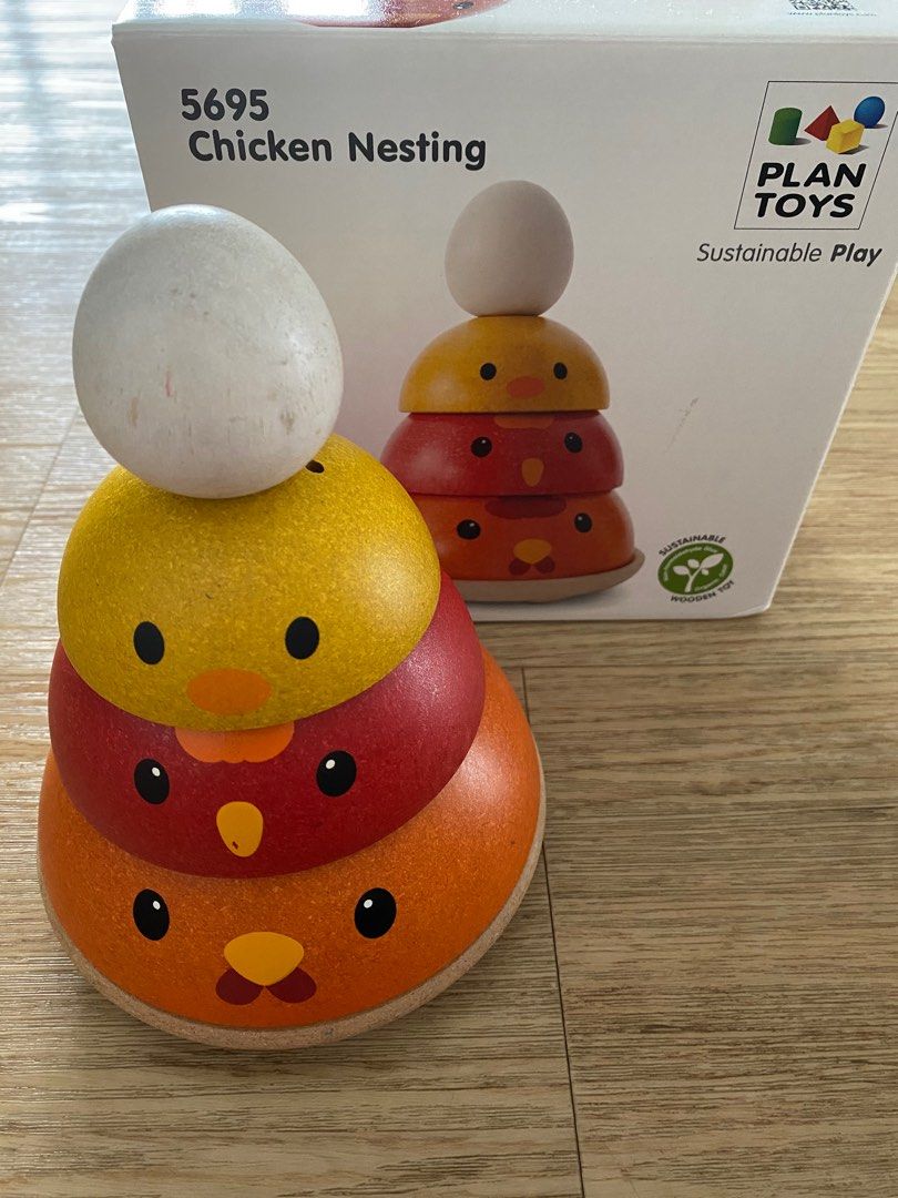 Plan toys outlet chicken nesting