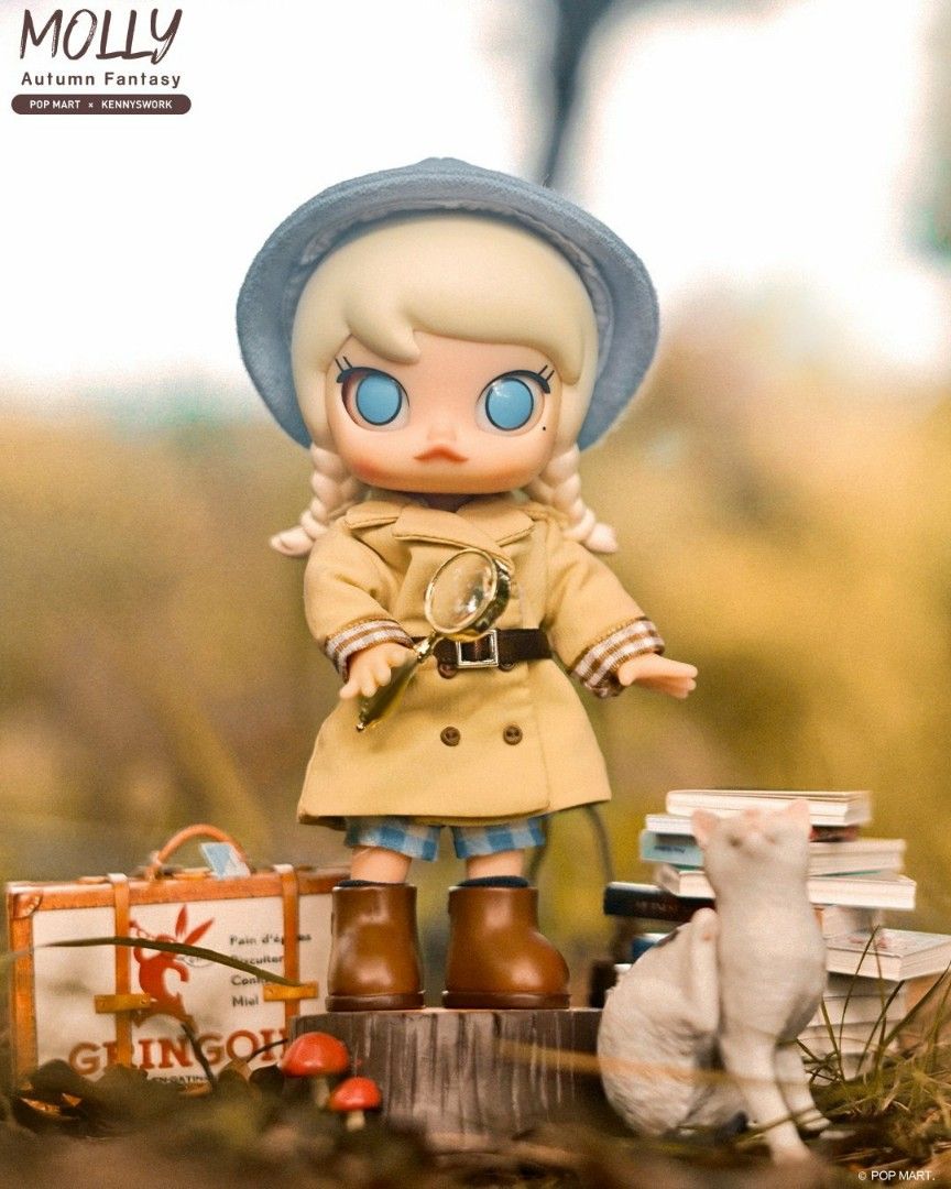POPMART] POPMART MOLLY AUTUMN FANTASY ACTION FIGURE 14CM