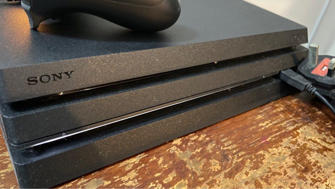 Power button on ps4 pro deals