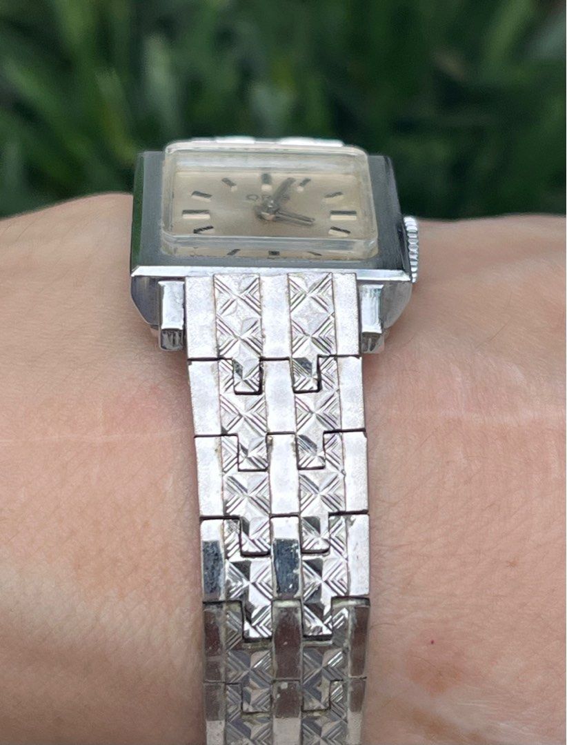 Vintage ladies oris wind up watch best sale