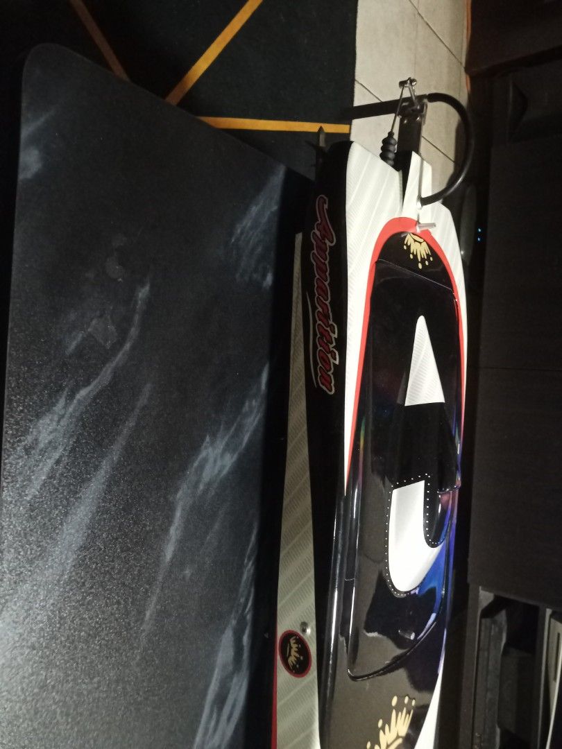 Apparition rc deals boat