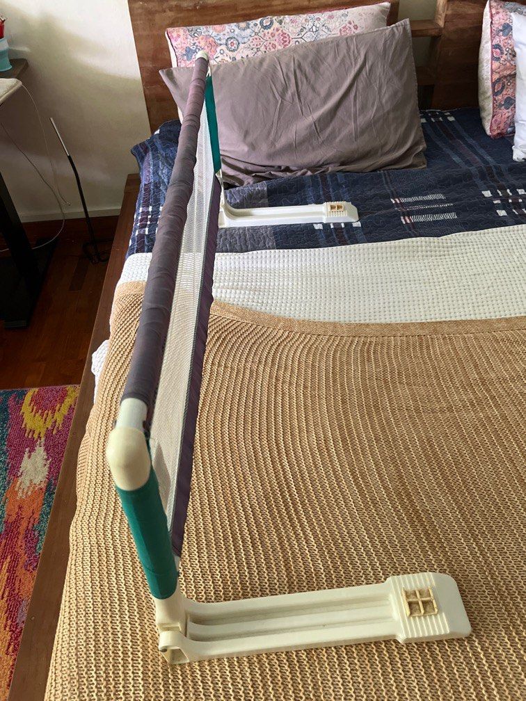 Safety 1st Bed Rail, Babies & Kids, Baby Nursery & Kids Furniture, Cots