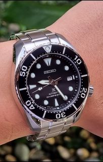 (Category: ) located in . Submitted by 8livesleft (Listing ID 1240604078, Image 1). Description: .