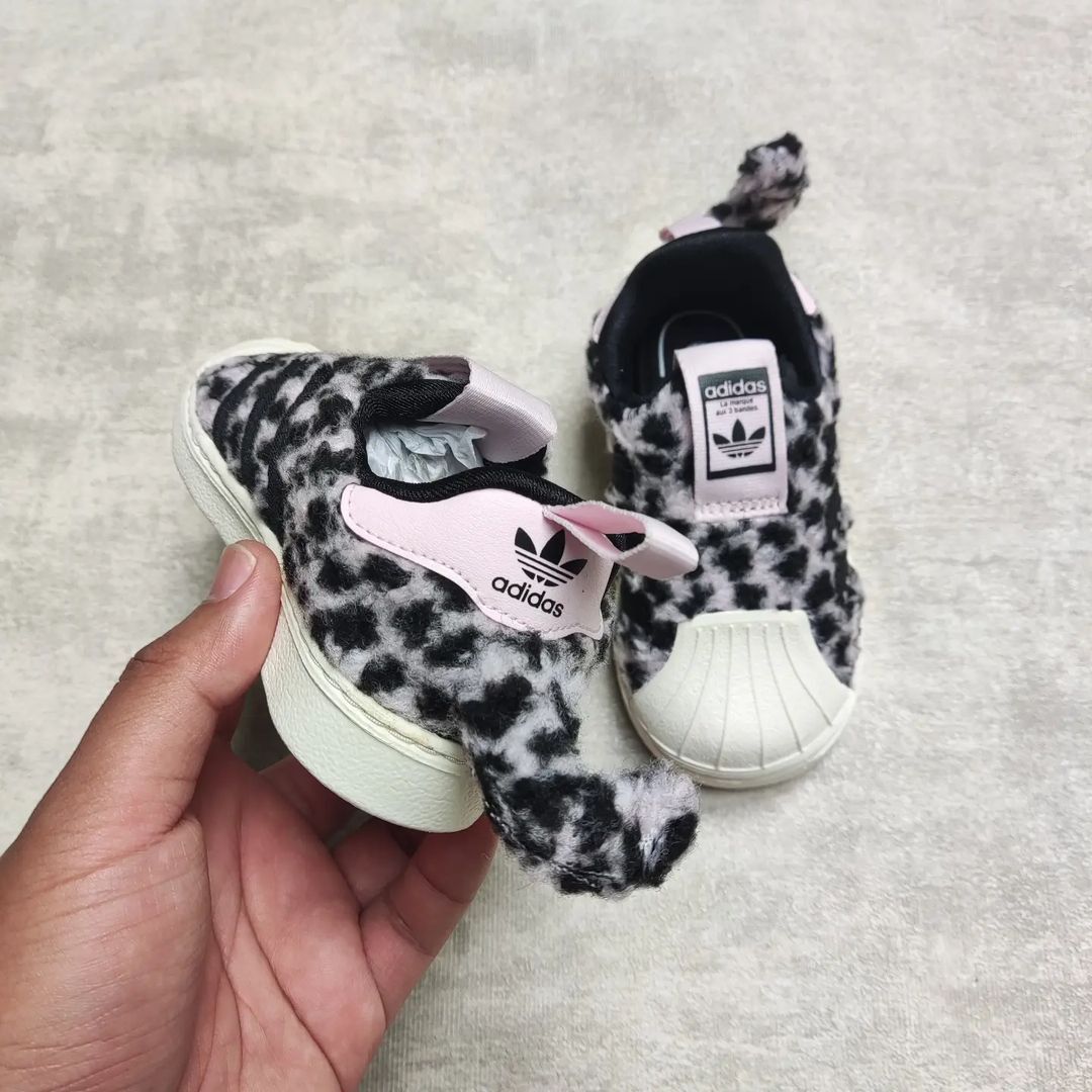 Sepatu bayi ADIDAS ORI cek ukuran kaki anak Bayi Anak Lainnya